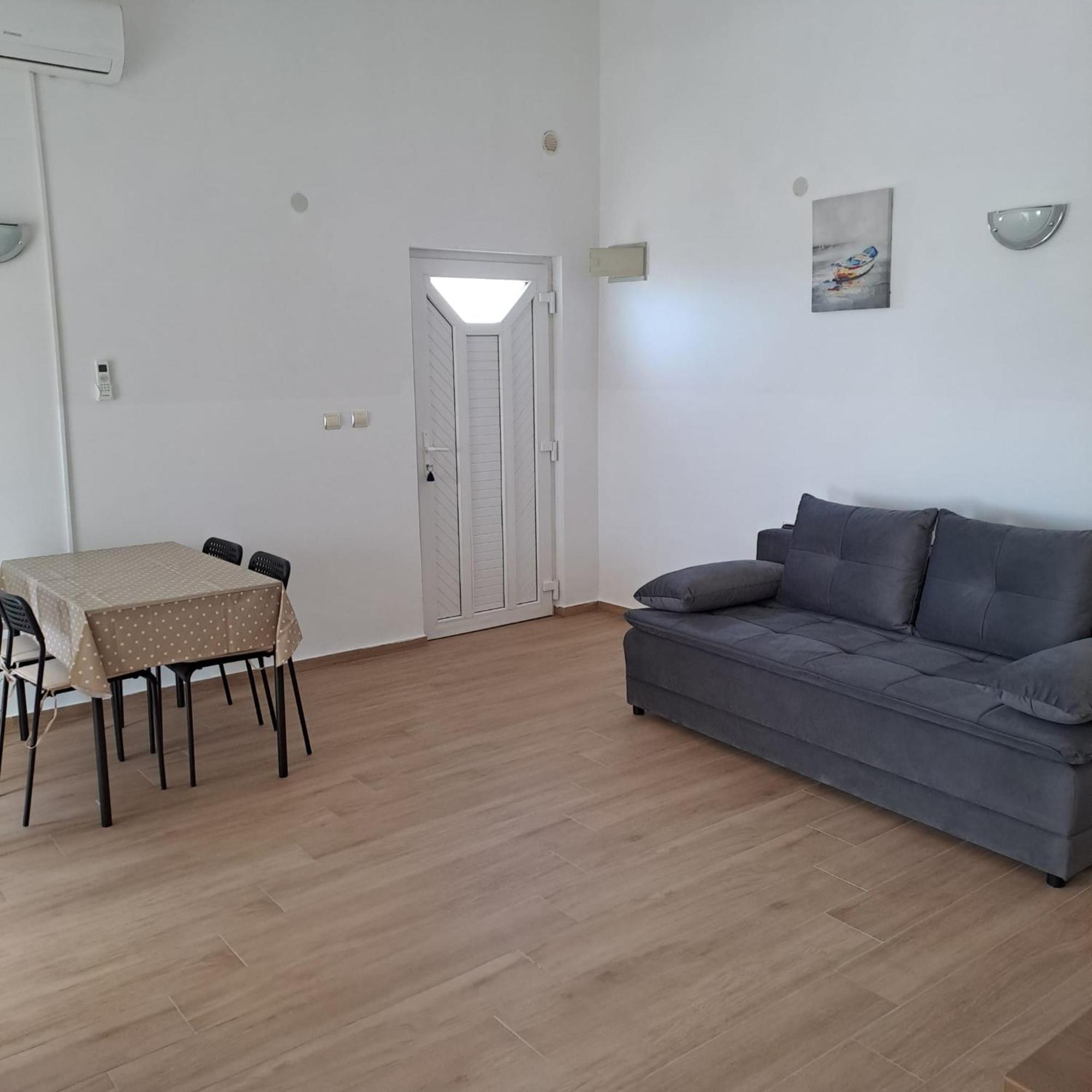 Apartments Cecilija ポヴリャナ エクステリア 写真